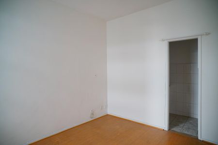 Sala de apartamento à venda com 1 quarto, 35m² em Ingá, Niterói
