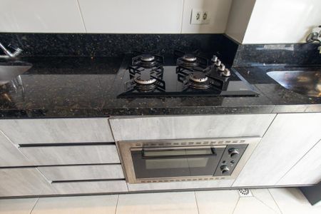 Apartamento para alugar com 59m², 2 quartos e 2 vagas Apartamento para alugar com 59m², 2 quartos e 2 vagasCozinha