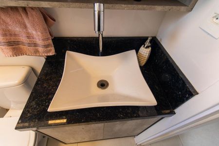 Apartamento para alugar com 59m², 2 quartos e 2 vagas Apartamento para alugar com 59m², 2 quartos e 2 vagasBanheiro Social