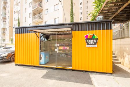 Apartamento à venda com 52m², 2 quartos e 1 vaga Apartamento à venda com 52m², 2 quartos e 1 vagaMercado