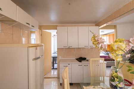 Apartamento à venda com 48m², 2 quartos e 1 vaga Apartamento à venda com 48m², 2 quartos e 1 vagaCozinha