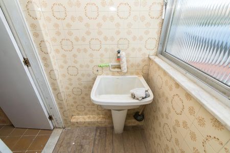 Apartamento para alugar com 85m², 2 quartos e 1 vagaÁrea de Serviço