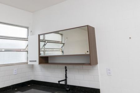 Apartamento para alugar com 85m², 2 quartos e 1 vagaCozinha - Armários