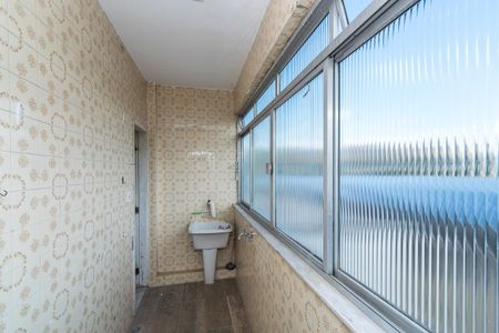 Apartamento para alugar com 85m², 2 quartos e 1 vagaÁrea de Serviço