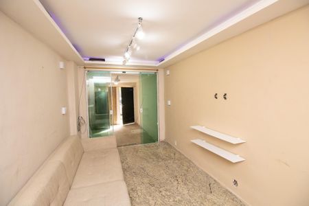 Sala de casa para alugar com 1 quarto, 55m² em Recreio dos Bandeirantes, Rio de Janeiro