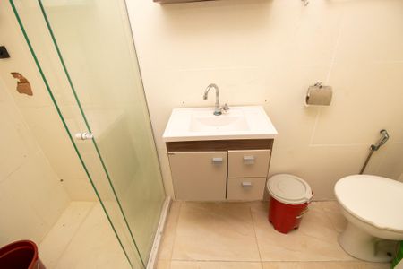 Casa para alugar com 55m², 1 quarto e 1 vaga Casa para alugar com 55m², 1 quarto e 1 vagaBanheiro