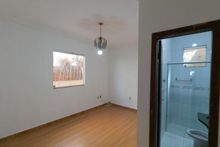 Casa para alugar com 110m², 3 quartos e 2 vagasSuíte