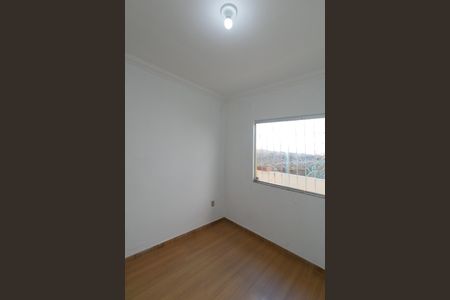 Casa para alugar com 110m², 3 quartos e 2 vagasQuarto 2