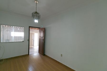 Casa para alugar com 110m², 3 quartos e 2 vagasSala 