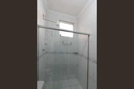 Casa para alugar com 110m², 3 quartos e 2 vagasBanheiro Social