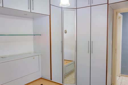 Apartamento à venda com 60m², 1 quarto e sem vaga Apartamento à venda com 60m², 1 quarto e sem vagaQuarto