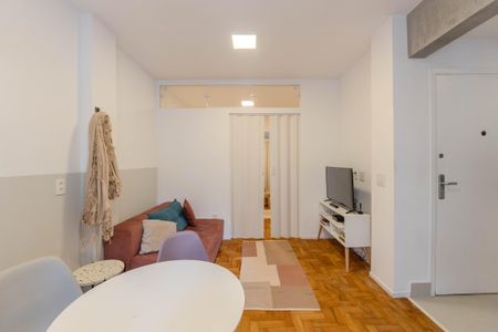 Sala de apartamento para alugar com 1 quarto, 35m² em Consolação, São Paulo