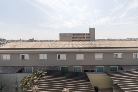 Casa à venda com 69m², 2 quartos e 1 vaga Casa à venda com 69m², 2 quartos e 1 vagaVista da Varanda da Suíte 2