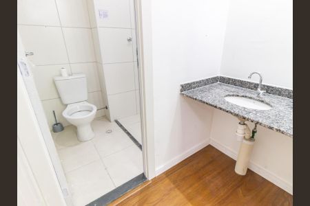 Apartamento para alugar com 34m², 2 quartos e sem vagaBanheiro