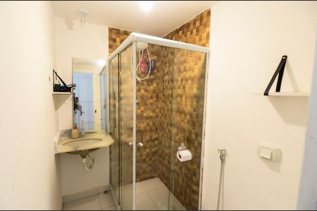 Apartamento à venda com 65m², 2 quartos e sem vagaBanheiro da Suíte