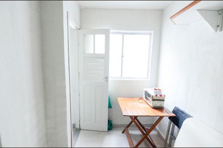 Apartamento à venda com 65m², 2 quartos e sem vagaQuarto de Serviço