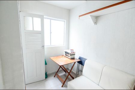 Apartamento à venda com 65m², 2 quartos e sem vagaQuarto de Serviço