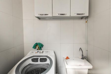 Casa à venda com 150m², 3 quartos e 2 vagasÁrea de Serviço