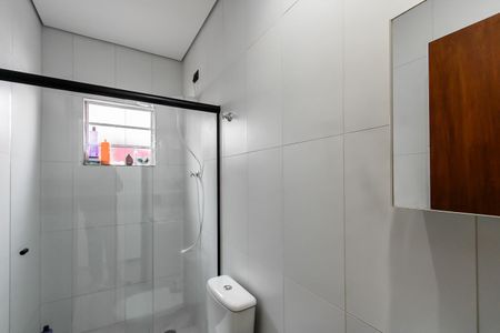 Casa à venda com 150m², 3 quartos e 2 vagasBanheiro 