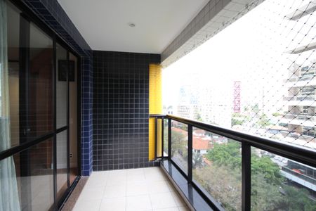 Apartamento para alugar com 55m², 2 quartos e 1 vaga Apartamento para alugar com 55m², 2 quartos e 1 vagaVaranda