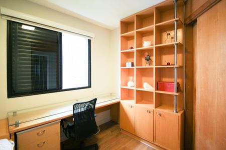 Apartamento para alugar com 55m², 2 quartos e 1 vaga Apartamento para alugar com 55m², 2 quartos e 1 vagaQuarto 2