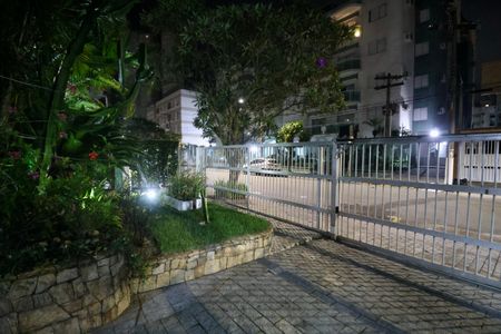 Apartamento para alugar com 86m², 3 quartos e 1 vagaFachada