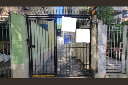 Casa para alugar com 92m², 4 quartos e sem vaga Casa para alugar com 92m², 4 quartos e sem vagaFachada