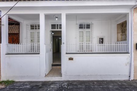 Casa para alugar com 92m², 4 quartos e sem vaga Casa para alugar com 92m², 4 quartos e sem vagaFachada