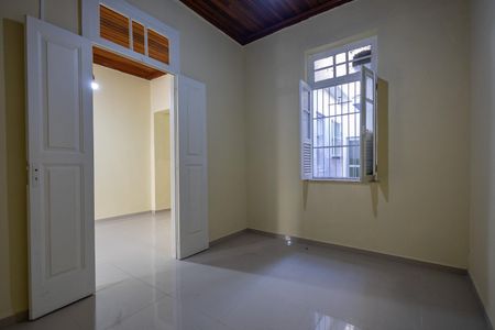 Casa para alugar com 92m², 4 quartos e sem vaga Casa para alugar com 92m², 4 quartos e sem vagaQuarto 2
