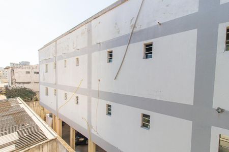 Vista da Sala de apartamento para alugar com 1 quarto, 27m² em Fazendinha, Curitiba