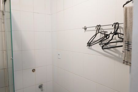 Banheiro de apartamento à venda com 1 quarto, 32m² em Brás, São Paulo