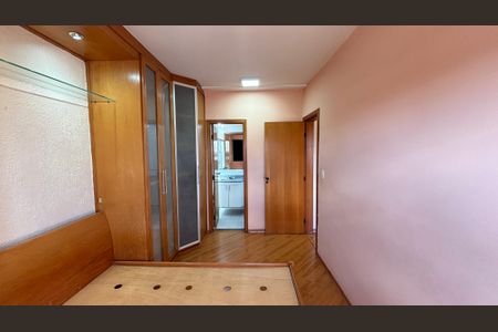 Apartamento à venda com 63m², 2 quartos e 1 vaga Apartamento à venda com 63m², 2 quartos e 1 vagaSuíte