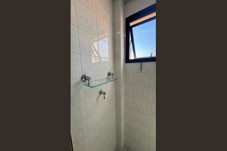 Apartamento à venda com 63m², 2 quartos e 1 vaga Apartamento à venda com 63m², 2 quartos e 1 vagaBanheiro da Suíte