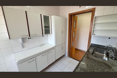 Apartamento à venda com 63m², 2 quartos e 1 vaga Apartamento à venda com 63m², 2 quartos e 1 vagaCozinha