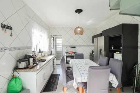 Casa para alugar com 186m², 3 quartos e 2 vagasCozinha