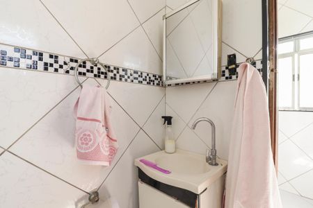 Casa para alugar com 186m², 3 quartos e 2 vagasBanheiro 2