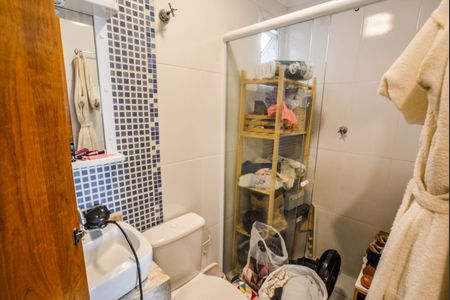 Apartamento à venda com 64m², 2 quartos e 1 vaga Apartamento à venda com 64m², 2 quartos e 1 vagaBanheiro Social