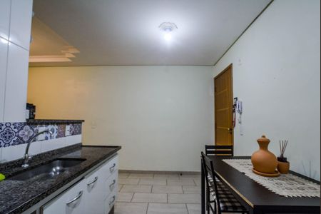 Apartamento à venda com 64m², 2 quartos e 1 vaga Apartamento à venda com 64m², 2 quartos e 1 vagaCozinha