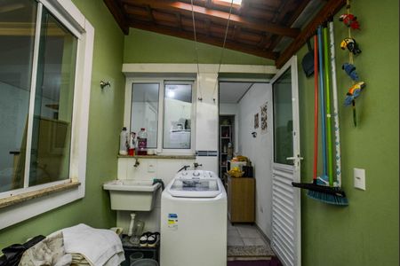 Apartamento à venda com 64m², 2 quartos e 1 vaga Apartamento à venda com 64m², 2 quartos e 1 vagaÁrea de Serviço
