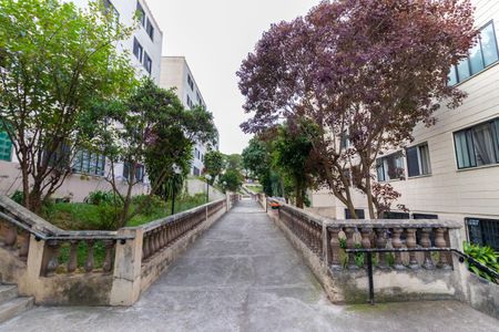 Apartamento à venda com 65m², 3 quartos e sem vagaÁrea externa