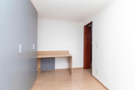 Apartamento à venda com 65m², 3 quartos e sem vagaQuarto 1