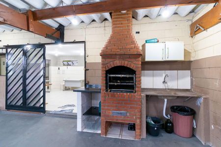 Apartamento à venda com 65m², 3 quartos e sem vagaÁrea comum - Churrasqueira