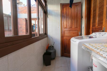 Apartamento à venda com 138m², 3 quartos e 1 vagaÁrea de Serviço