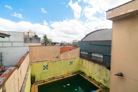 Casa à venda com 300m², 4 quartos e 2 vagas Casa à venda com 300m², 4 quartos e 2 vagasVista do Quarto 2