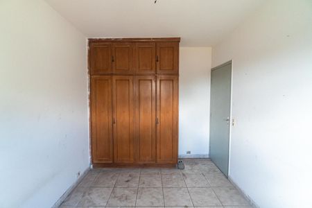 Casa à venda com 300m², 4 quartos e 2 vagas Casa à venda com 300m², 4 quartos e 2 vagasQuarto 2