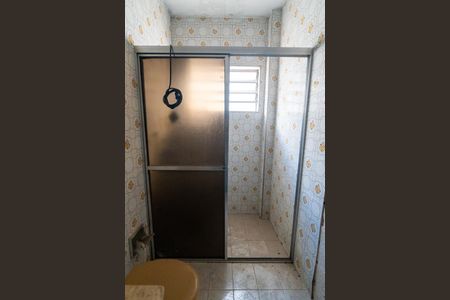 Casa à venda com 300m², 4 quartos e 2 vagas Casa à venda com 300m², 4 quartos e 2 vagasBanheiro da Suíte Detalhe