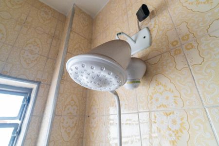 Casa à venda com 300m², 4 quartos e 2 vagas Casa à venda com 300m², 4 quartos e 2 vagasBanheiro Social