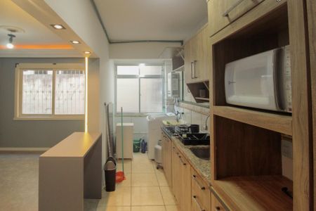 Apartamento para alugar com 70m², 2 quartos e 1 vagaCozinha