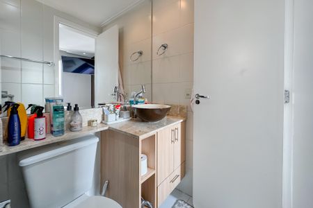 Apartamento à venda com 64m², 3 quartos e 1 vagaBanheiro da Suíte