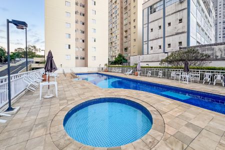 Apartamento à venda com 64m², 3 quartos e 1 vagaPiscina